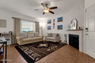 Photo #6: 6674192 Listing