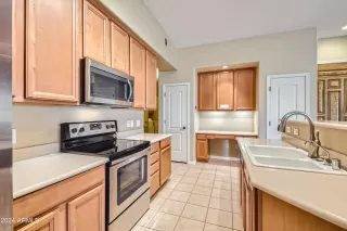 Photo #3: 6674213 Listing 