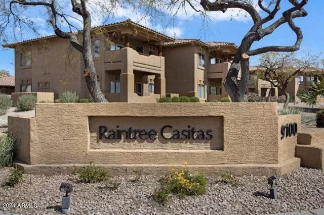 MLS: 6674230 Condo For Sale