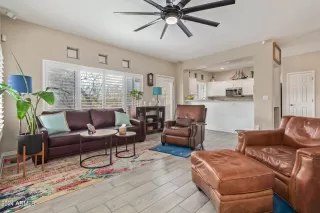 Photo #2: 6674230 Listing