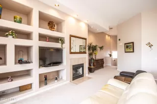 Photo #4: 6674350 Listing