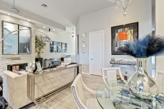 Photo #6: 6674642 Listing