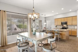 Photo #5: 6674705 Listing 