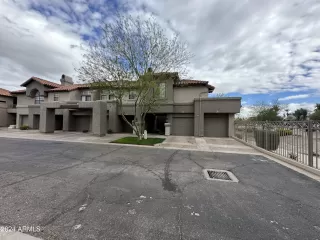 Photo #2: 6674733 Listing