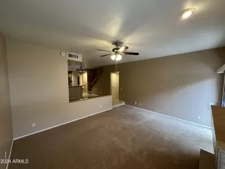 Photo #3: 6674733 Listing