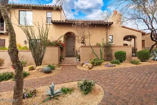 Photo #2: 6674750 Listing