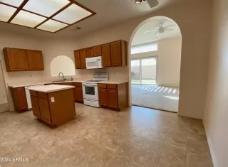 Photo #2: 6675153 Listing