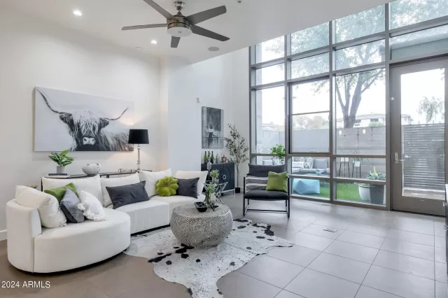 MLS: 6675185 Condo For Sale