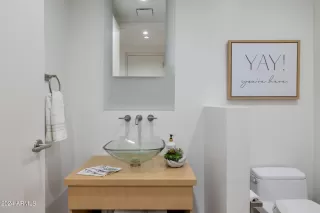 Photo #6: 6675185 Listing