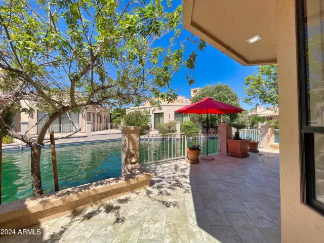 MLS: 6675250 Condo For Sale