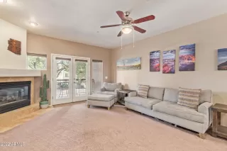 Photo #4: 6675259 Listing