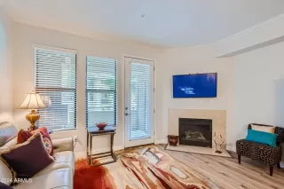 Photo #4: 6675289 Listing