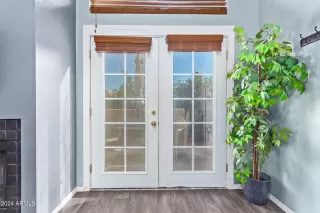 Photo #3: 6675496 Listing