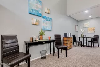 Photo #5: 6675496 Listing