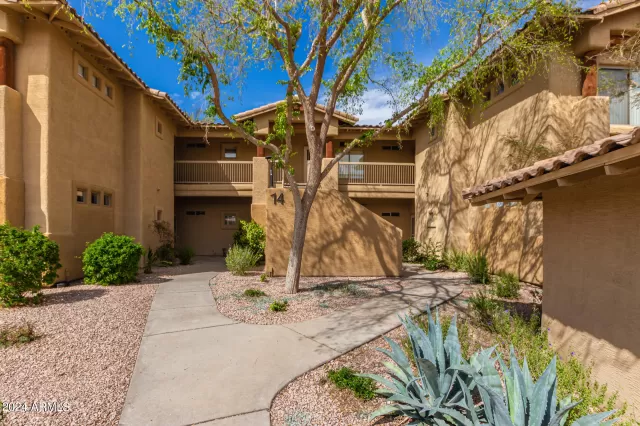 MLS: 6675548 Condo For Sale