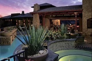 Photo #6: 6675562 Listing