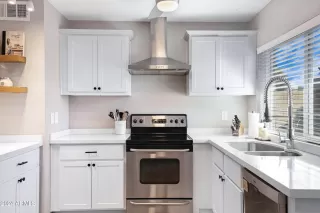 Photo #2: 6675629 Listing 