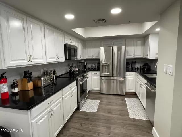 MLS: 6675662 Condo For Sale