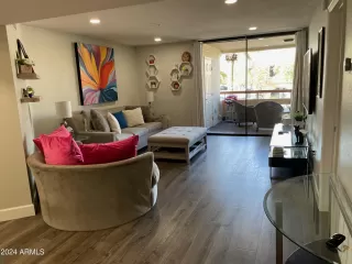 Photo #1: 6675662 Listing 