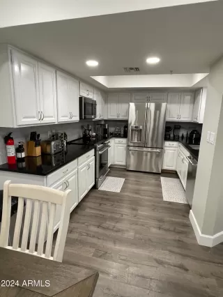 Photo #5: 6675662 Listing 