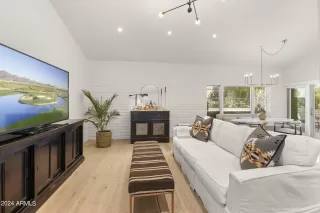 Photo #1: 6675838 Listing 