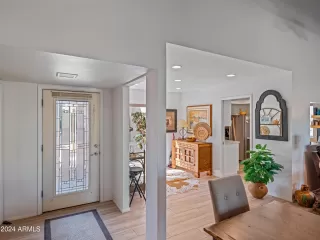 Photo #5: 6676084 Listing