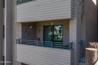 Photo #2: 6676318 Listing 