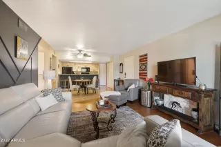 Photo #3: 6676318 Listing 