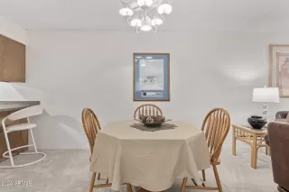 Photo #4: 6676354 Listing