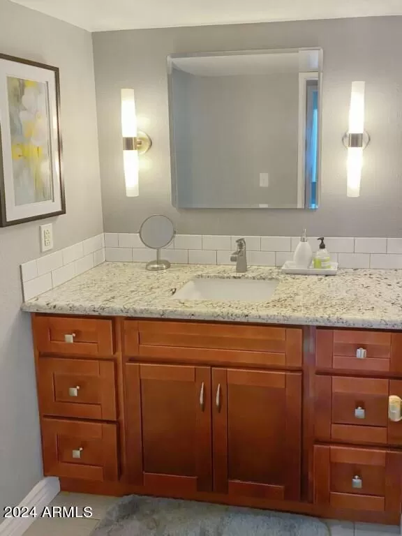 MLS: 6676500 Condo For Sale
