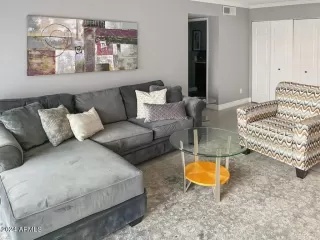 Photo #4: 6676500 Listing 