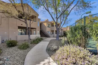 Photo #2: 6676738 Listing 