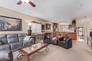 Photo #5: 6677005 Listing 