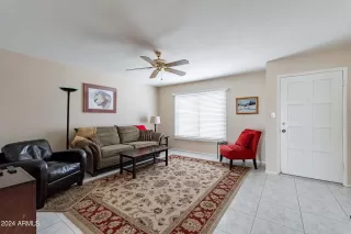 Photo #4: 6677192 Listing