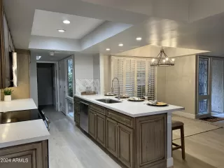 Photo #6: 6677498 Listing 