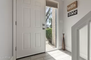 Photo #4: 6678186 Listing