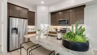 Photo #2: 6678314 Listing