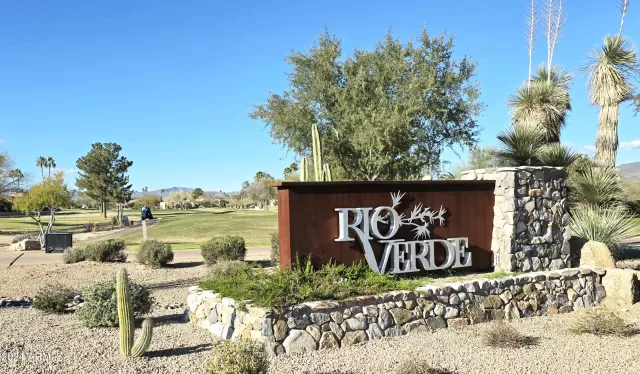 MLS: 6678341 Condo For Sale