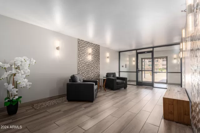 MLS: 6678461 Condo For Sale