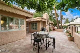 Photo #6: 6679270 Listing