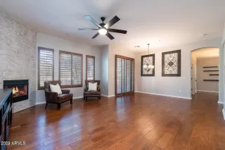 Photo #6: 6679461 Listing 