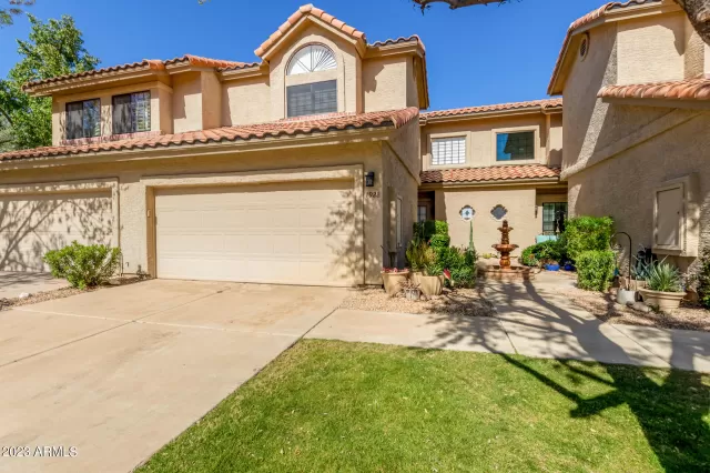 MLS: 6679489 Condo For Sale