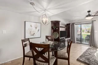 Photo #6: 6679528 Listing 