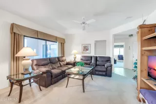 Photo #1: 6679566 Listing 