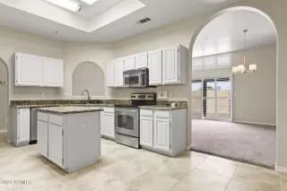 Photo #1: 6679589 Listing