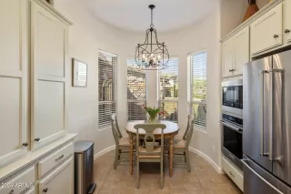 Photo #4: 6679604 Listing