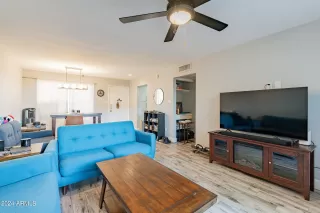 Photo #3: 6679639 Listing 