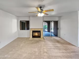 Photo #3: 6679853 Listing