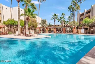 Photo #1: 6679951 Listing 