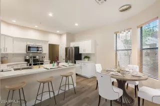 Photo #2: 6680057 Listing